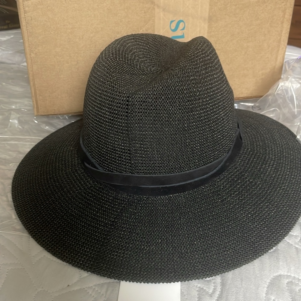 Sundance BLACK OLIVEVINE packable hat NWT - Picture 2 of 2